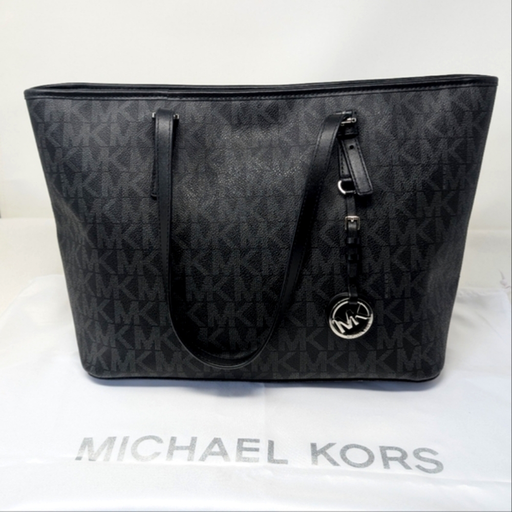 Women's Michael Kors Black Jet Set Travel Signature Tote Handbag w/Dust Bag